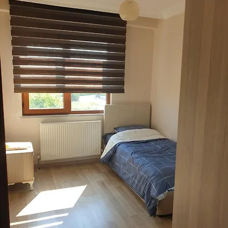 Yalova Three Bedrooms Διαμέρισμα